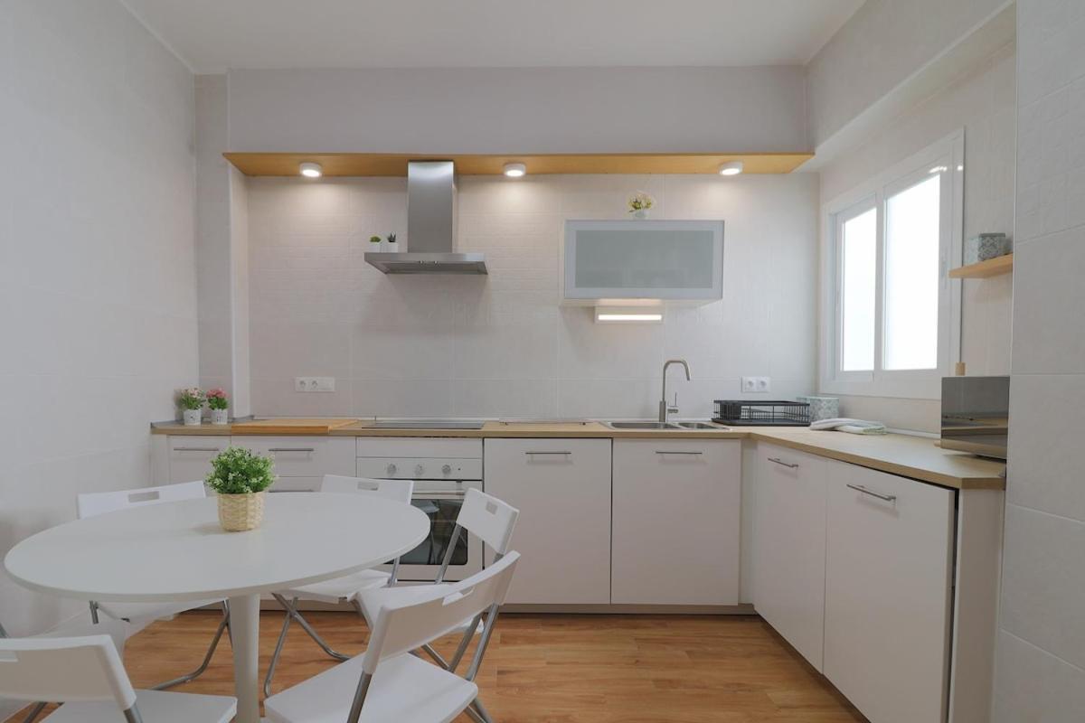 C102 - Huge And Stylish 5 Bedroom By The Center Málaga Exterior foto